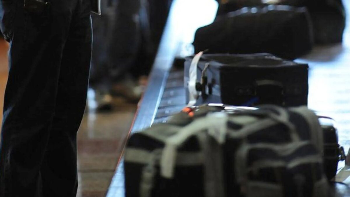 Companhia aérea é condenada a pagar R$ 7 mil após despachar bagagens sem passageiros a bordo