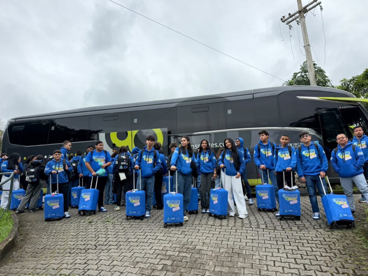 Alunos de Mossoró conquistam 12 medalhas de ouro na Olimpíada de Foguetes
