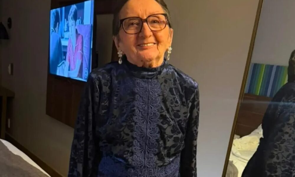 Atriz potiguar Tânia Maria convoca eleitores com mais de 70 anos a votar no segundo turno