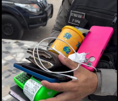 Comerciante de espetinhos e bebidas é preso suspeito de tráfico de drogas