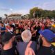 Confronto entre direita e esquerda na UFRN tem agressões e Pixuleco rasgado