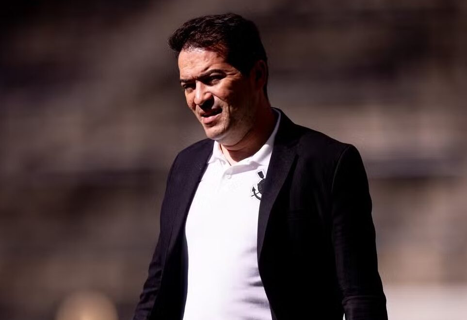 Corinthians anuncia saída do executivo de futebol Marcelo Paz 