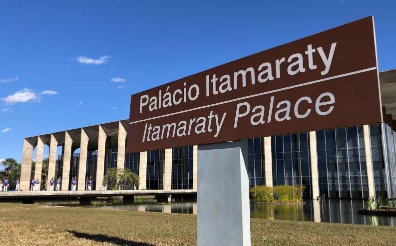 Itamaraty acusa Milei de tentar interferir na eleição brasileira
