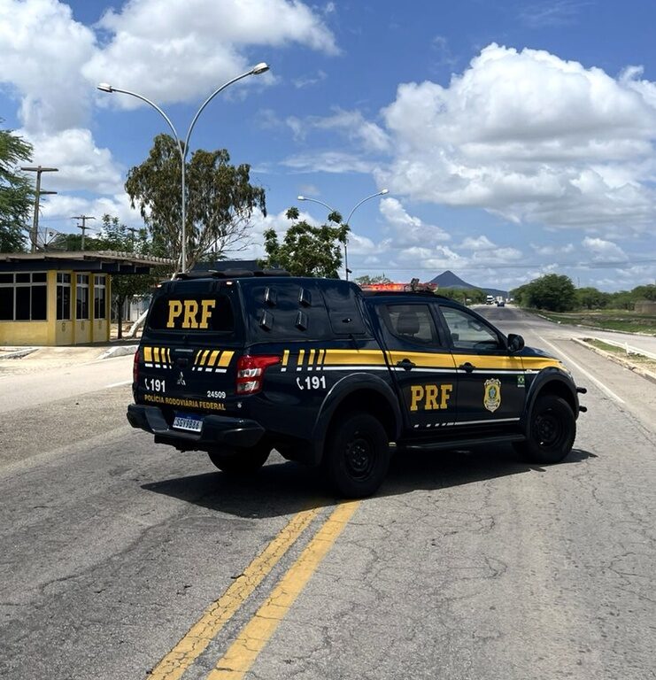 Motociclista colide com mureta e morre na BR-304 em Macaíba
