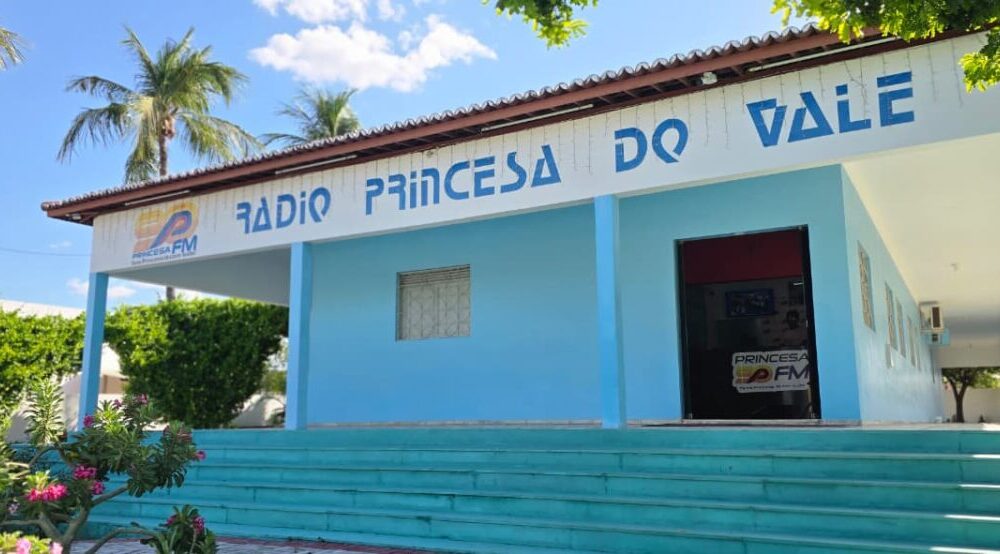 Rádio Princesa celebra 45 anos de história