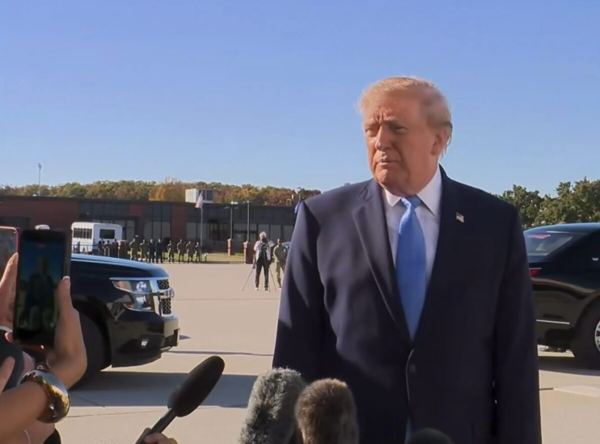 Trump diz que gosta de Lula, mas afirma que eleição “pareceu fraudada”